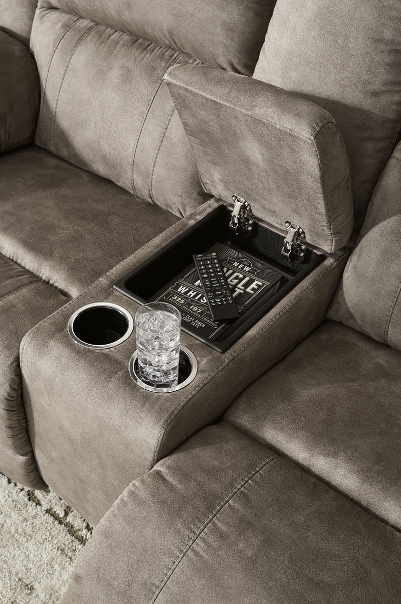 Laresview - Dbl Reclining Loveseat with Console - Fossil