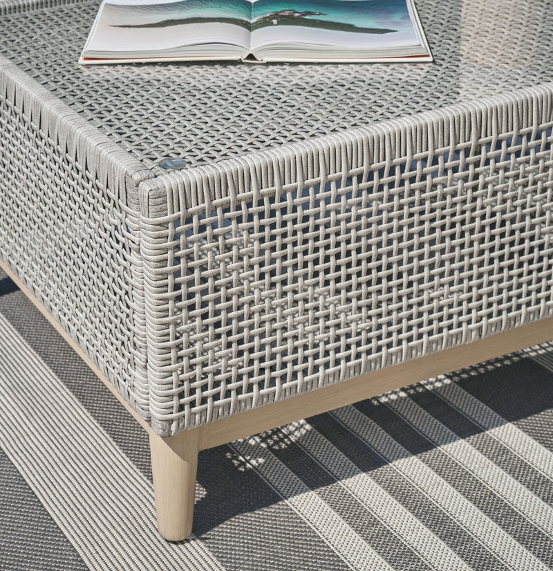 Seton Creek - Rectangular Cocktail Table - Gray
