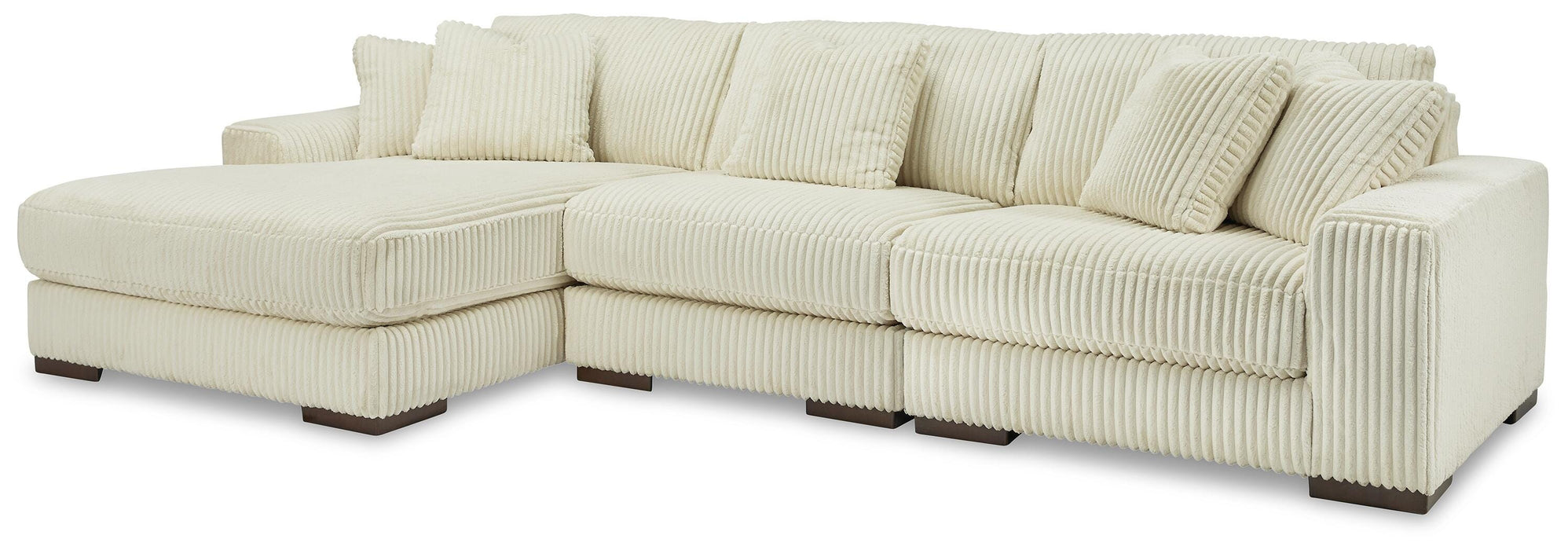 Lindyn Sectional with Chaise - Furniture Source (IA) 