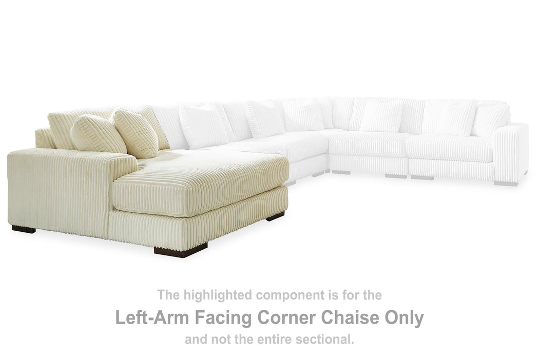 Lindyn Sectional with Chaise - Furniture Source (IA) 