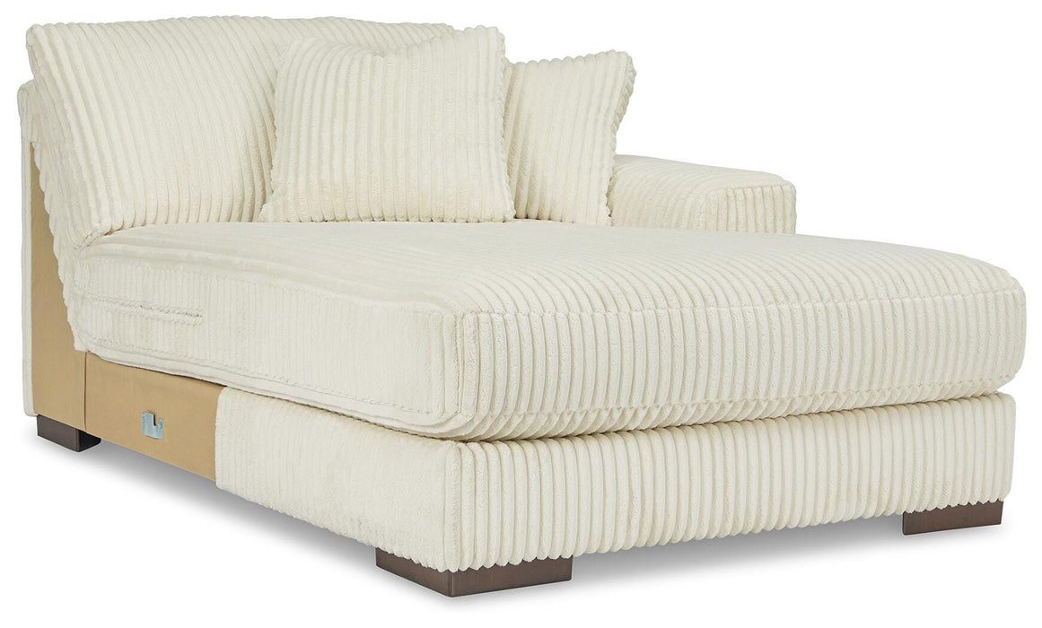 Lindyn Sectional with Chaise - Furniture Source (IA) 