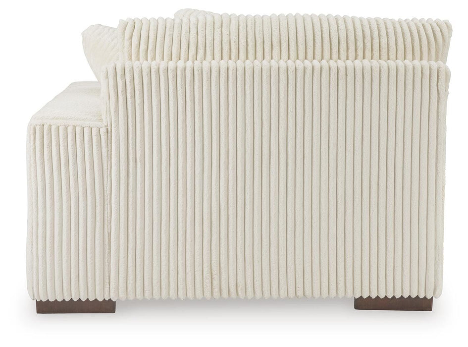 Lindyn Sectional with Chaise - Furniture Source (IA) 