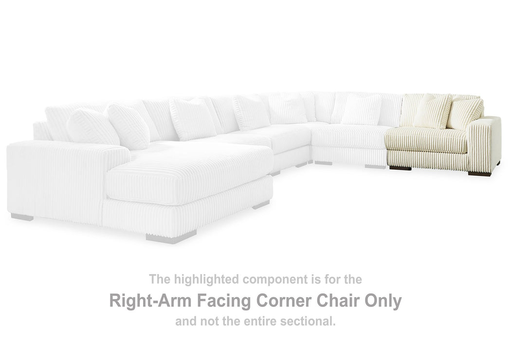 Lindyn Sectional - Furniture Source (IA) 