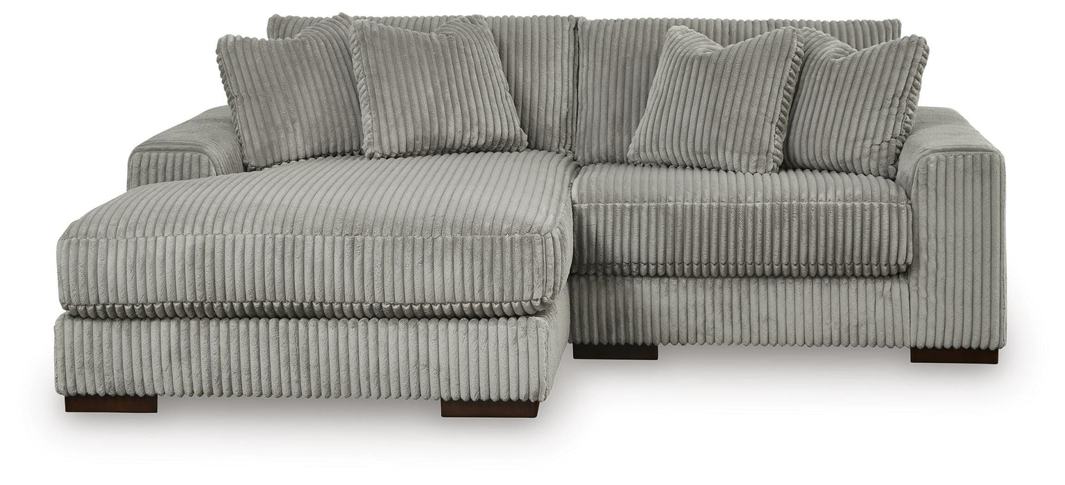 Lindyn Sectional with Chaise - Furniture Source (IA) 