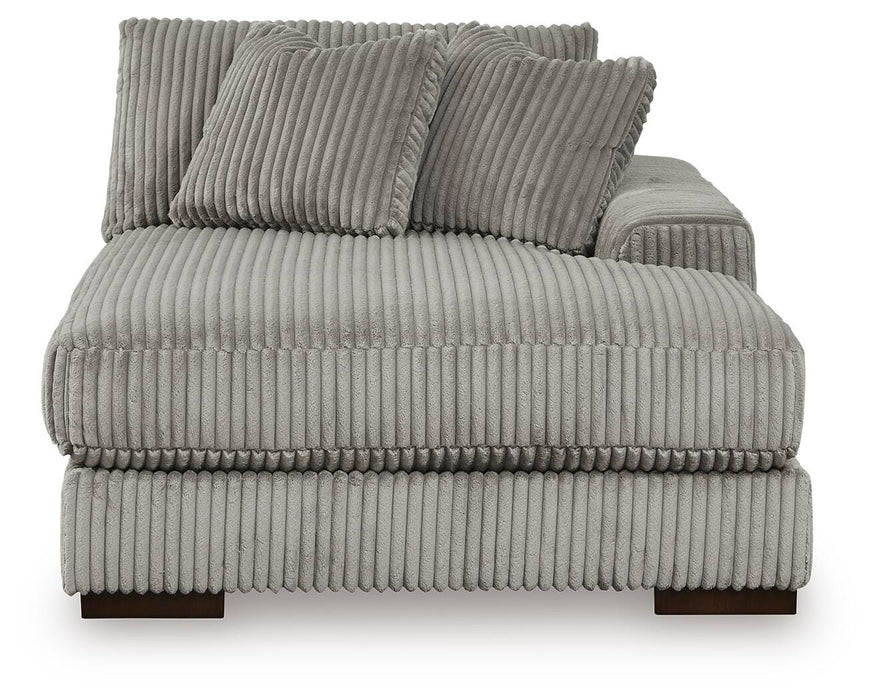 Lindyn Sectional with Chaise - Furniture Source (IA) 