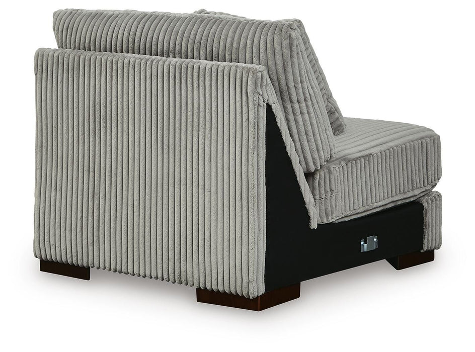 Lindyn Sectional with Chaise - Furniture Source (IA) 