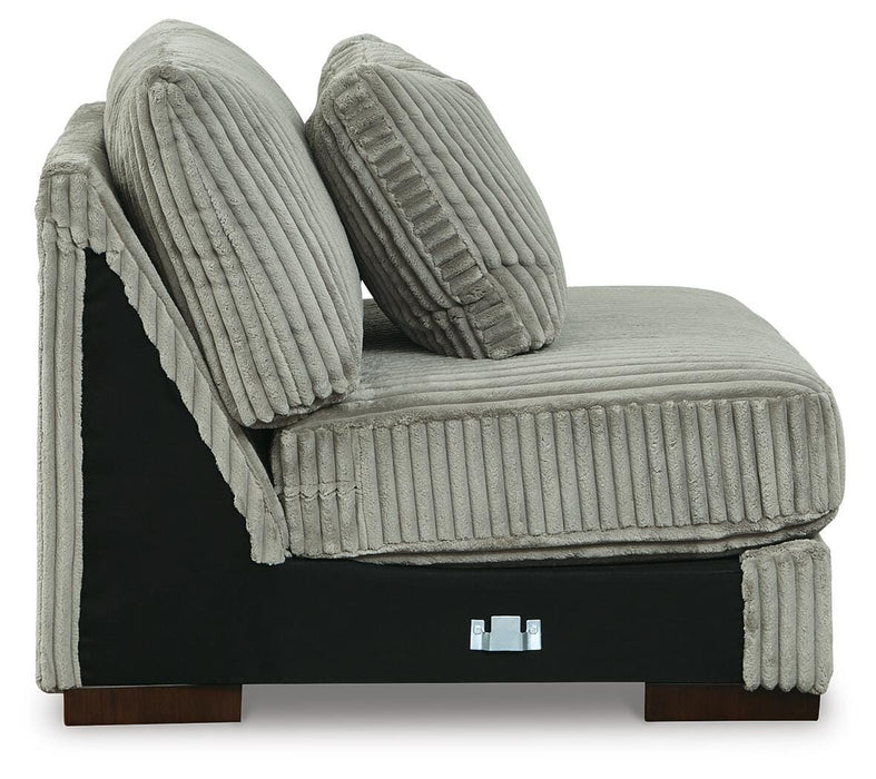 Lindyn Sectional with Chaise - Furniture Source (IA) 