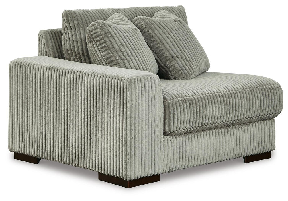 Lindyn Sectional with Chaise - Furniture Source (IA) 