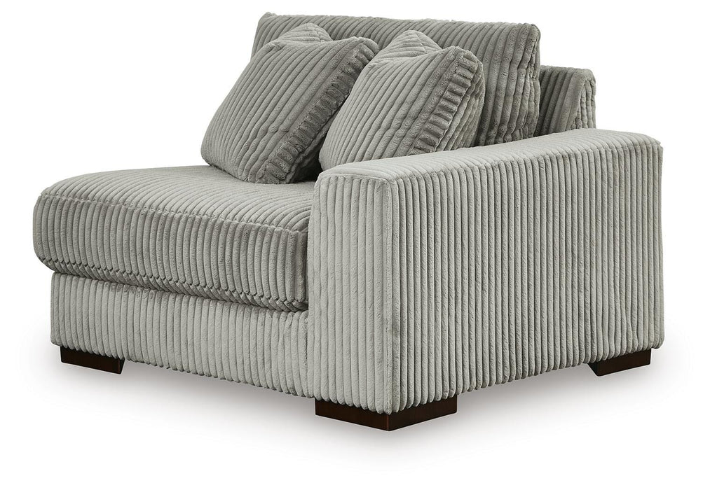 Lindyn Sectional with Chaise - Furniture Source (IA) 