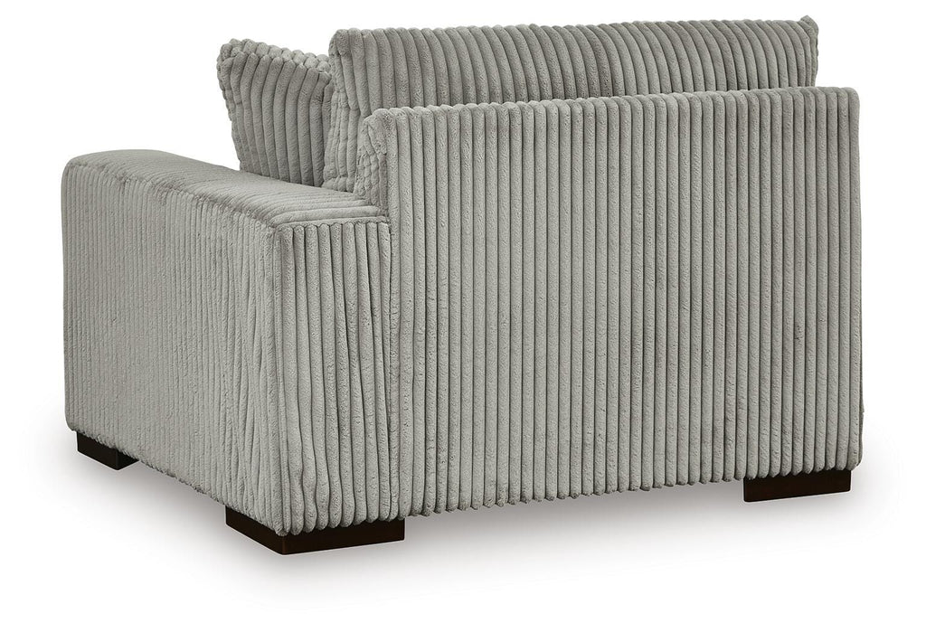 Lindyn Sectional with Chaise - Furniture Source (IA) 