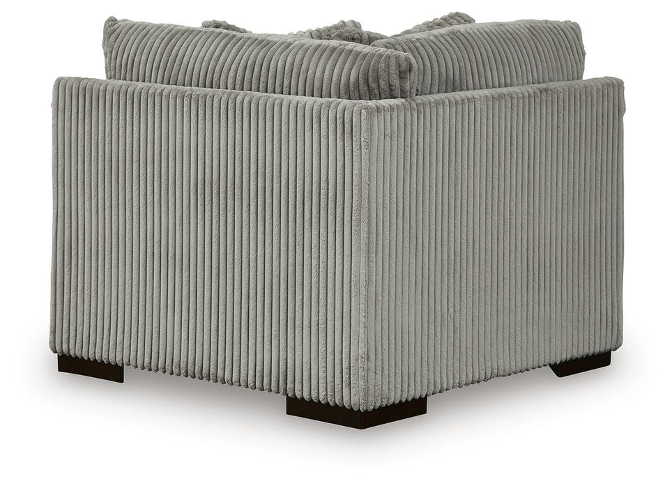 Lindyn Sectional with Chaise - Furniture Source (IA) 
