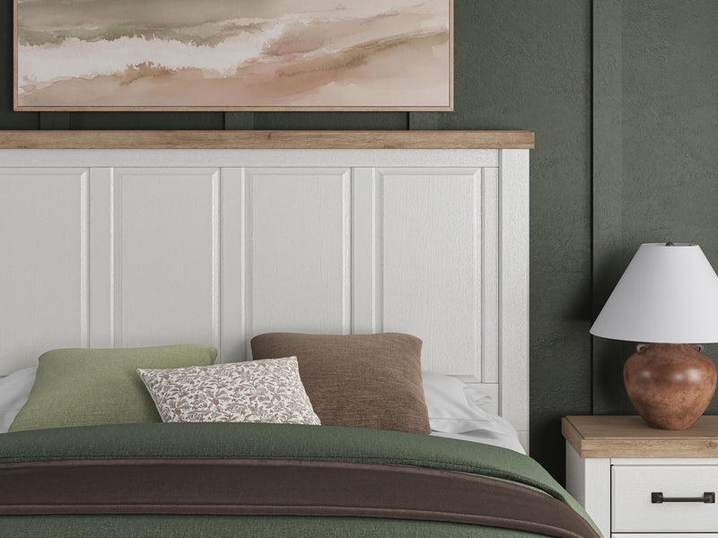 Savonport - Panel Bed