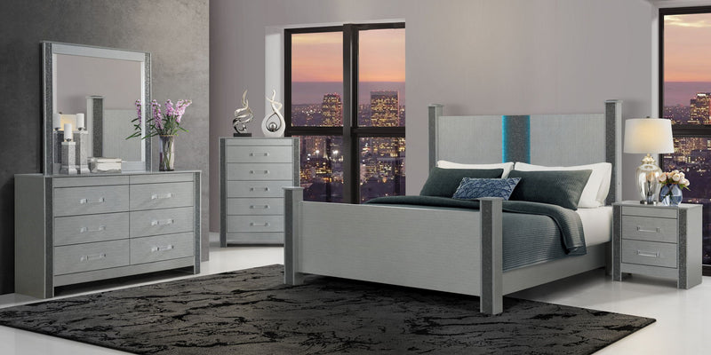 Logan - Chest - Silver