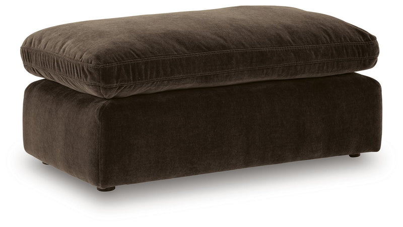 Maxton Heights - Ottoman