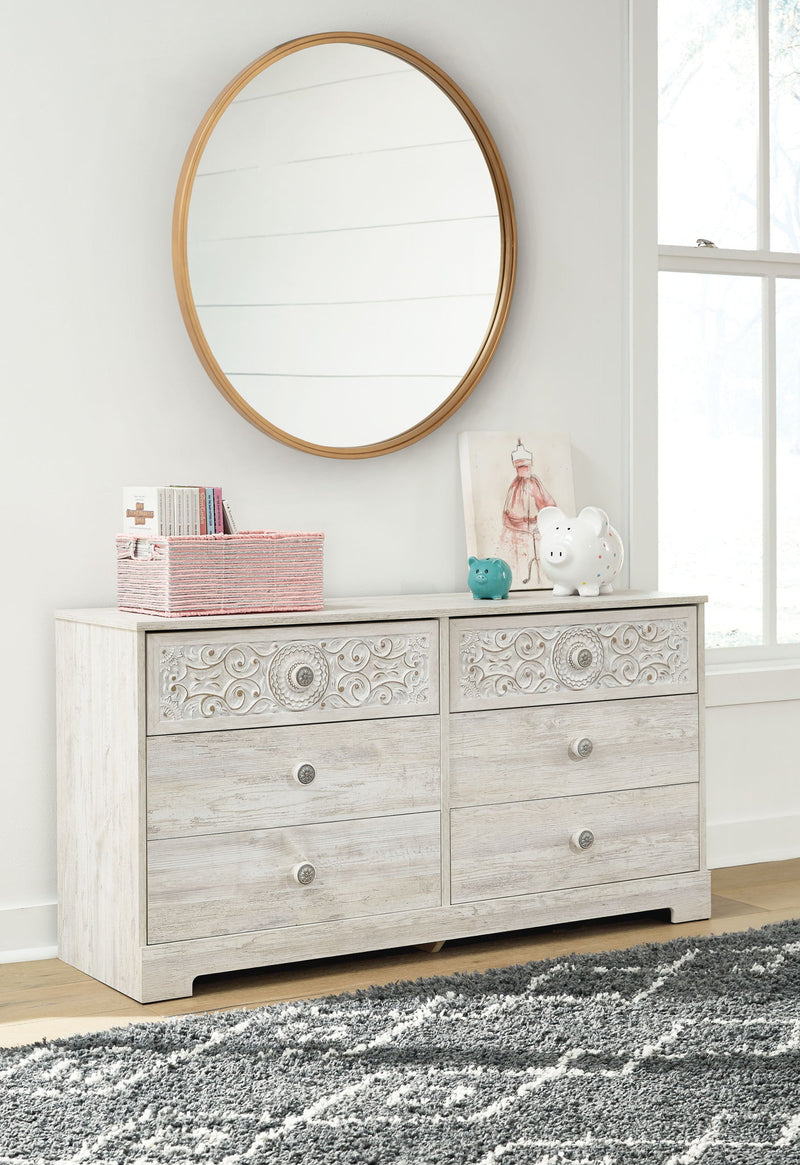Paxberry - Six Drawer Dresser - Vinyl-Wrapped - Whitewash