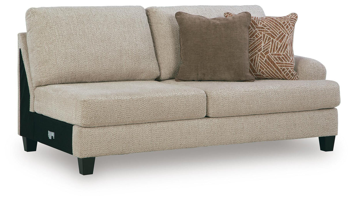 Steelwater Retreat Sectional with Chaise - Furniture Source (IA) 