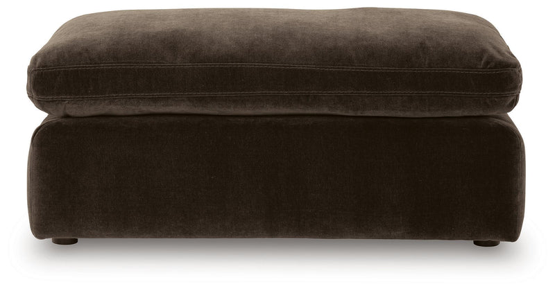 Maxton Heights - Ottoman
