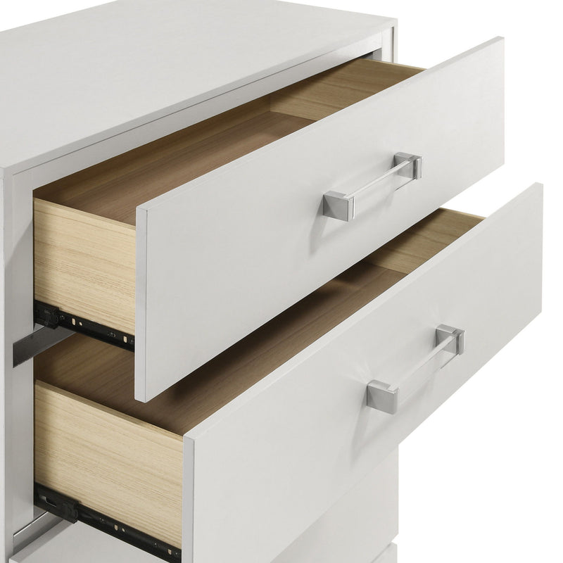 Europa - Chest - White