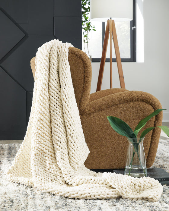 Chaddon Throw - Furniture Source (IA) 