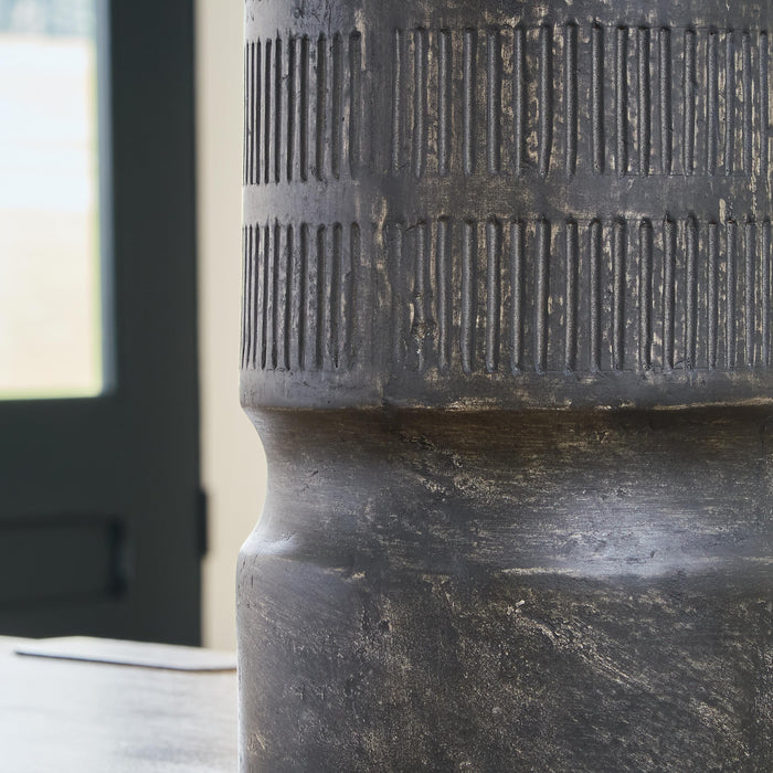 Beninworth Vase - Furniture Source (IA) 