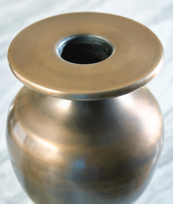 Fedorleigh Vase - Furniture Source (IA) 