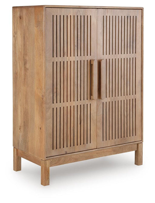 Pellamour Bar Cabinet - Furniture Source (IA) 