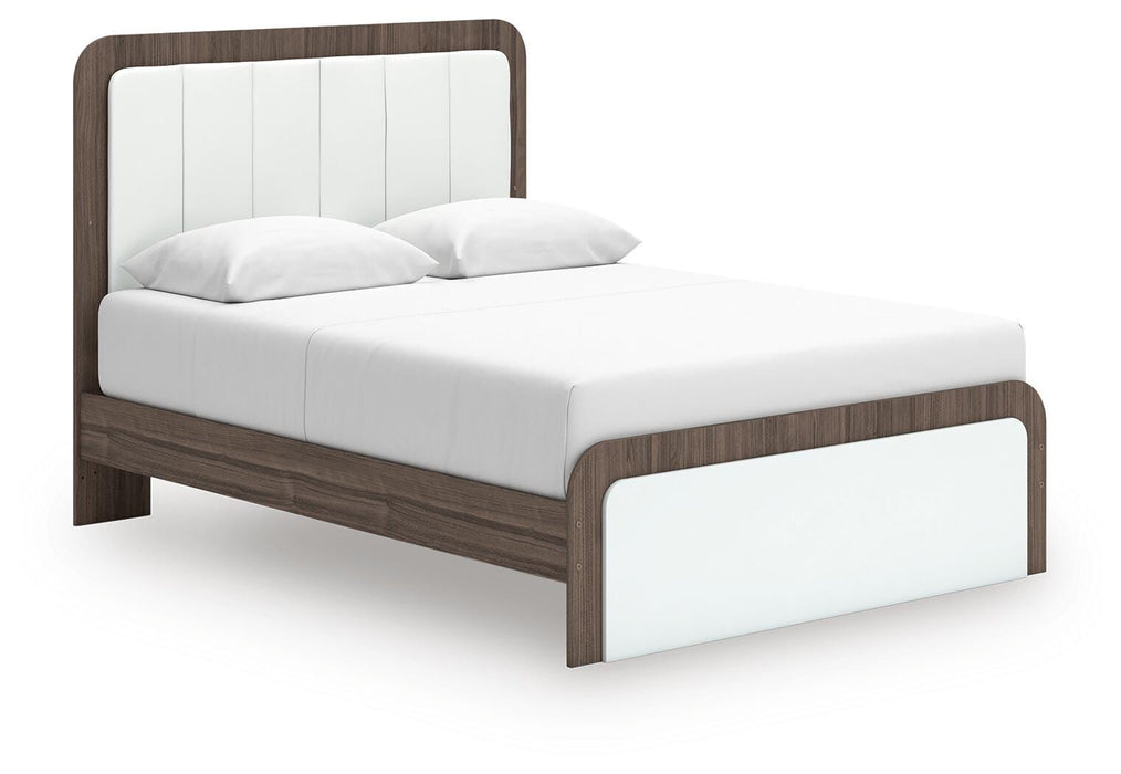 Kendanport Upholstered Bed - Furniture Source (IA) 