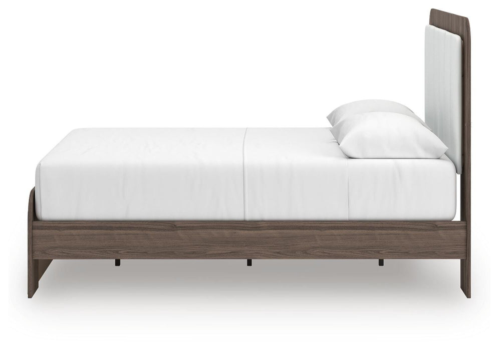 Kendanport Upholstered Bed - Furniture Source (IA) 