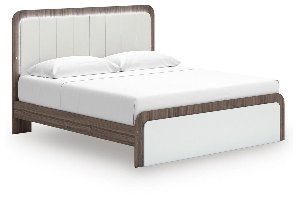 Kendanport Upholstered Bed - Furniture Source (IA) 