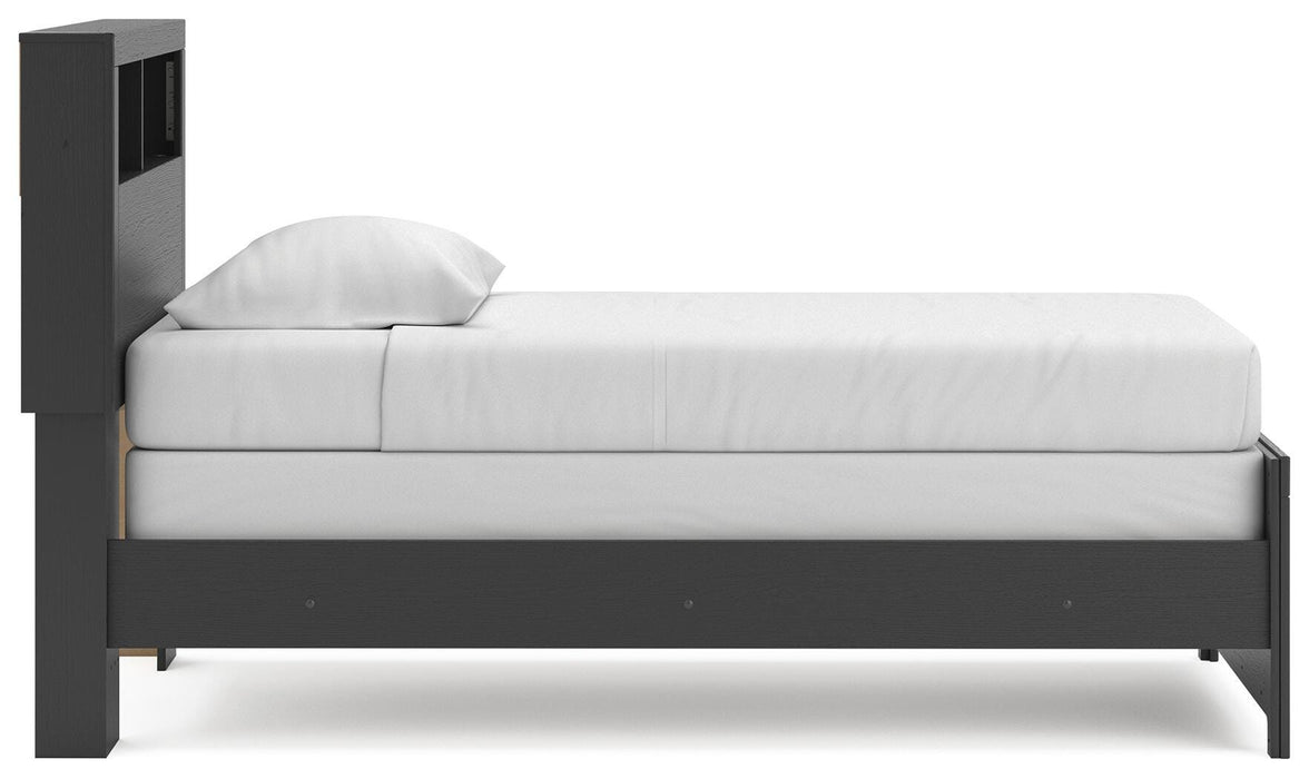 Broachmyn Bed - Furniture Source (IA) 