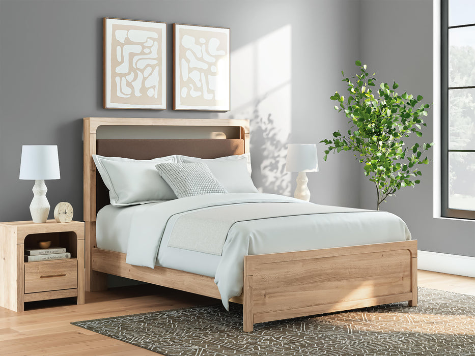 Kinlanni Bedroom Set - Furniture Source (IA) 