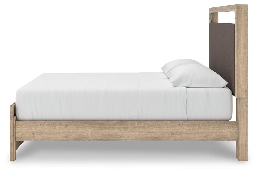 Kinlanni Upholstered Bed - Furniture Source (IA) 