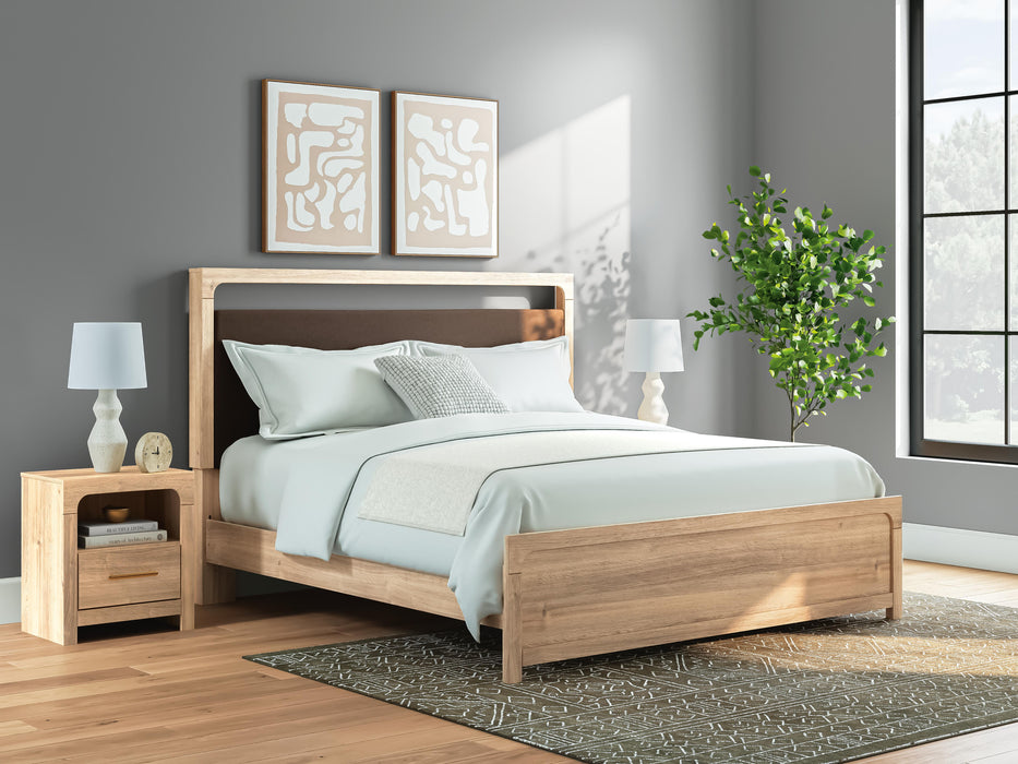 Kinlanni Bedroom Set - Furniture Source (IA) 