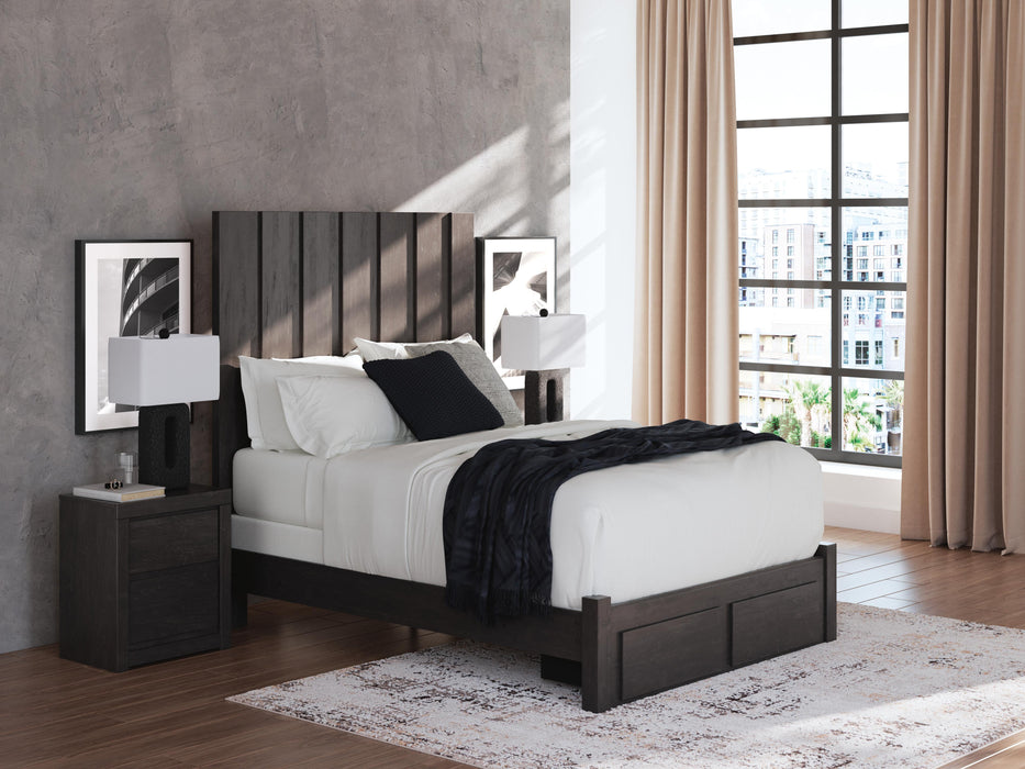 Fraluna Bedroom Set - Furniture Source (IA) 