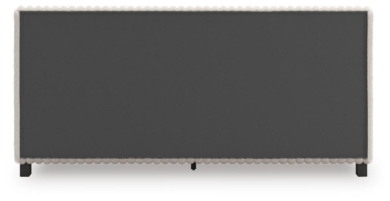 Zuraleus Bed - Furniture Source (IA) 
