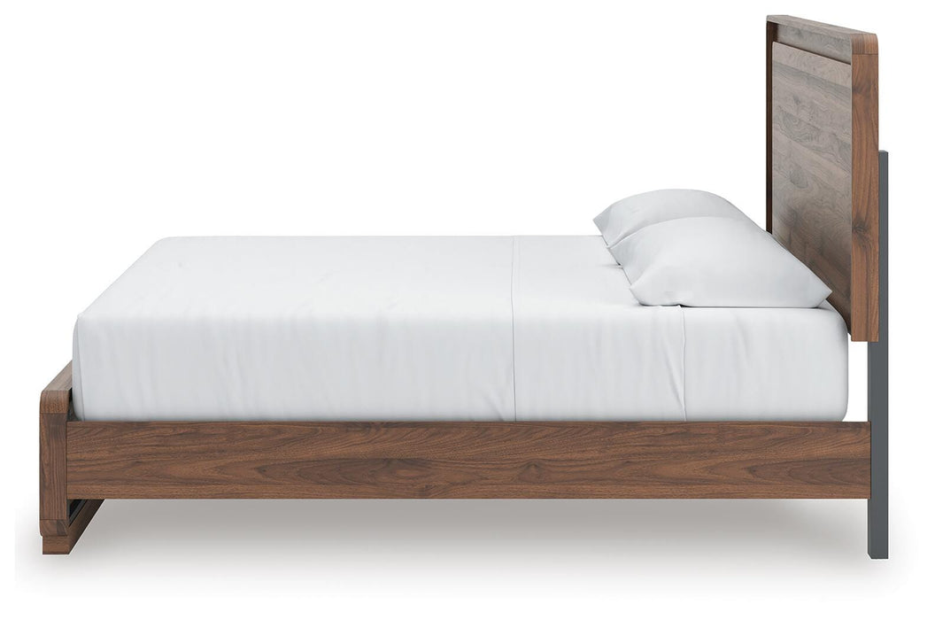 Fortlorn Bed - Furniture Source (IA) 