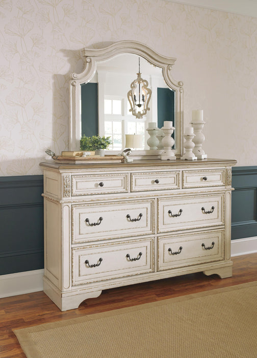 Realyn Bedroom Set - Furniture Source (IA) 