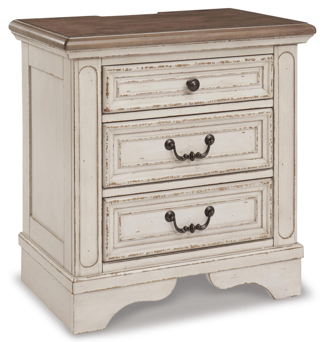 Realyn Bedroom Set - Furniture Source (IA) 