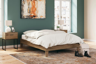 Deanlow Bed - Furniture Source (IA) 