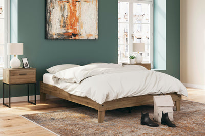 Deanlow Bed - Furniture Source (IA) 