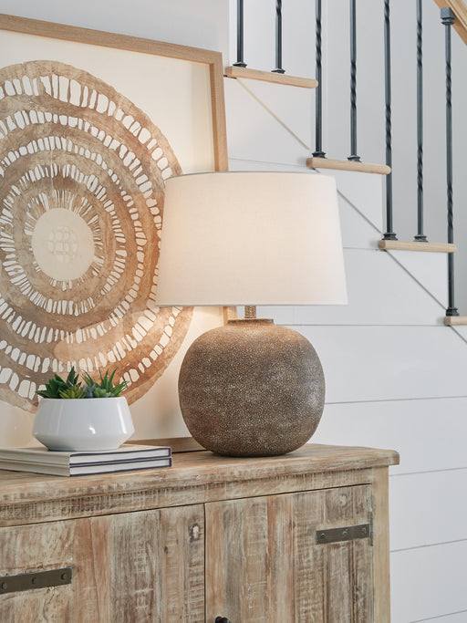 Neavesboro Lamp Set - Furniture Source (IA) 