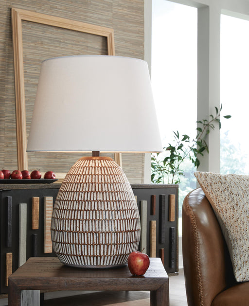 Darrich Lamp Set - Furniture Source (IA) 