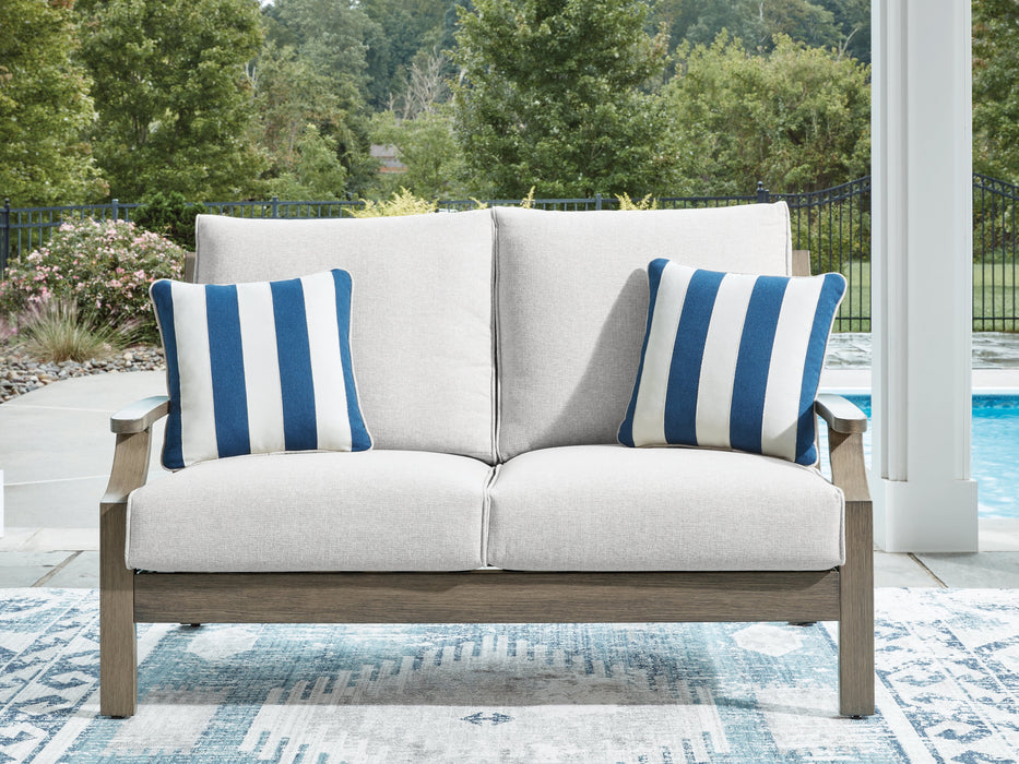 Rainier Ranch Outdoor Loveseat with Cushion