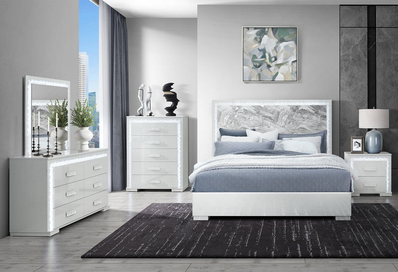 Naomi - 4 Piece Bedroom Set (Full Bed, Dresser, Mirror, Nightstand) - Silver Marble