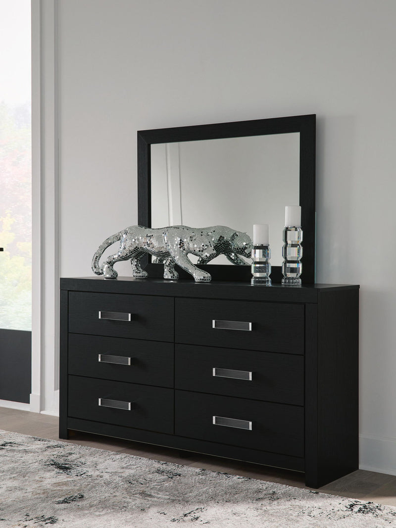 Maeling - Six Drawer Dresser