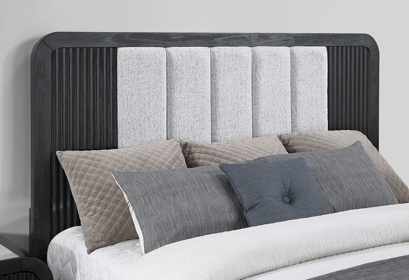 Beckett - 5 Piece King Bedroom Set With Cooler And Speaker - Black