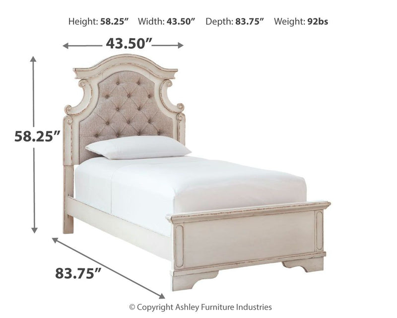 Realyn - Panel Bed