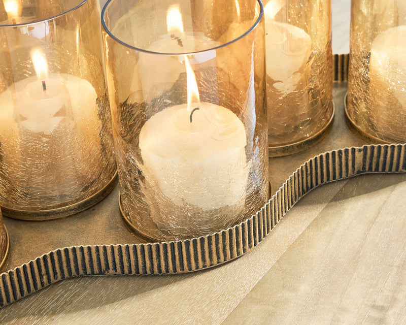 Evereton - Candle Holder - Antique Gold Finish