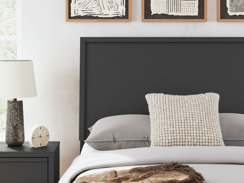 Danziar - Panel Bed With Low Footboard