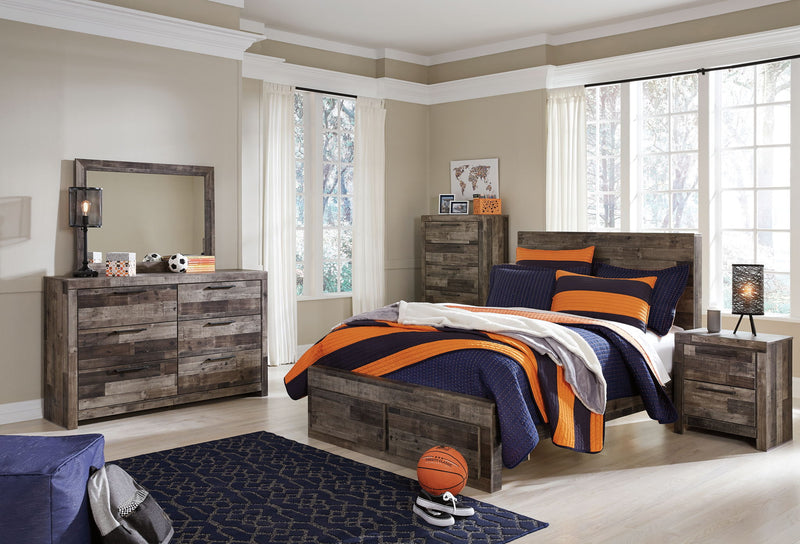 Derekson - Panel Bed